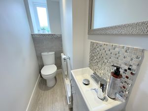 Clacton Road- click for photo gallery